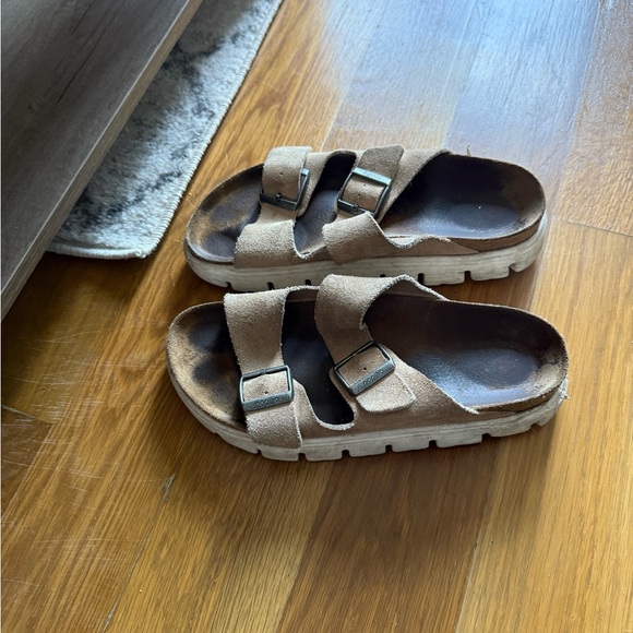 Wedge Birkenstock Papillio Tan Sandals with Adjustable Straps - Picture 2 of 5